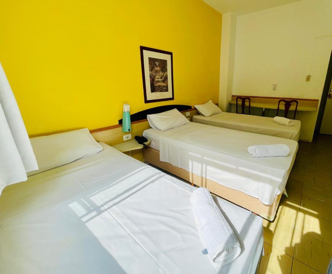 Hotel Blumenau Centro クリチバ エクステリア 写真