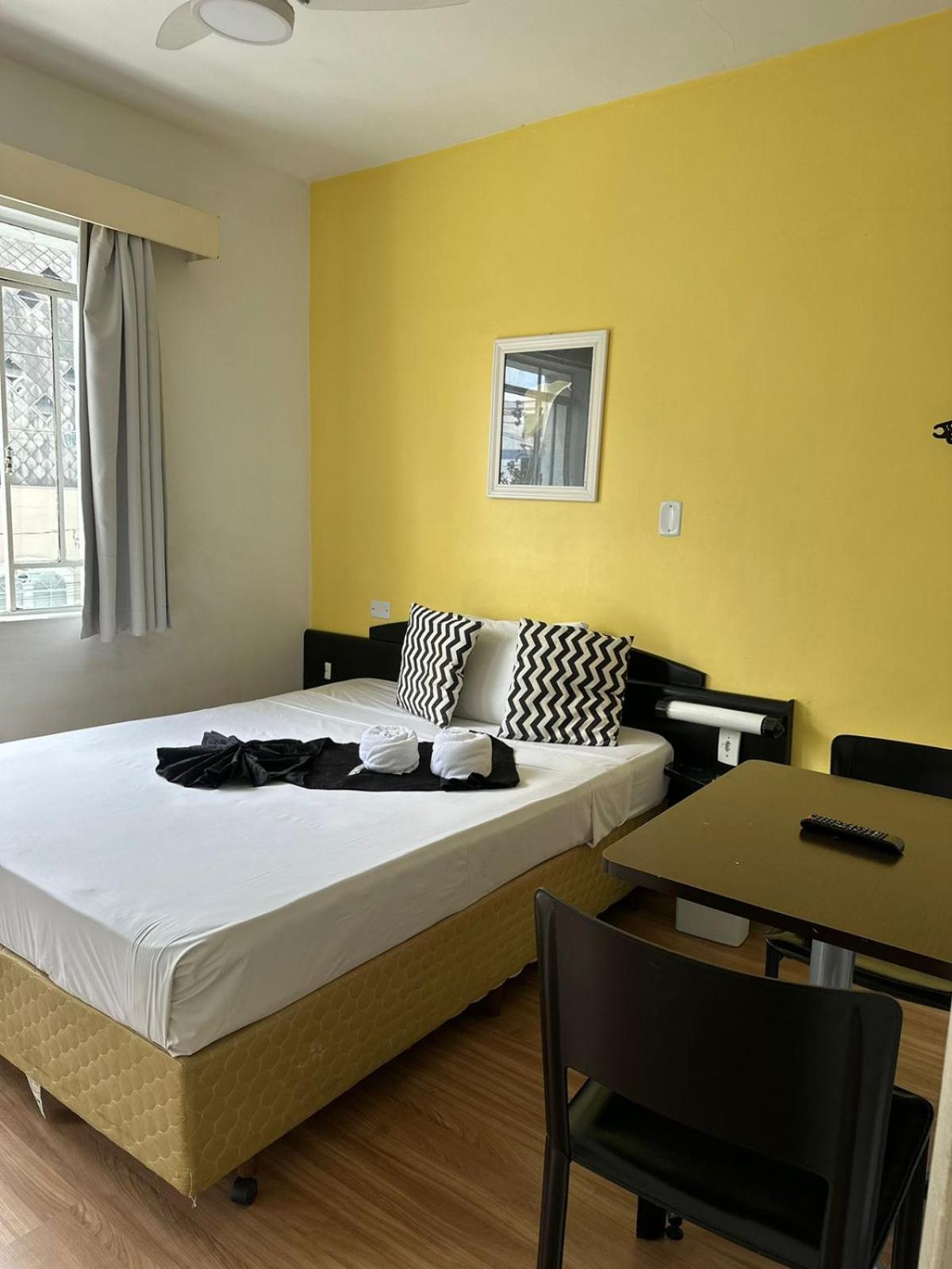 Hotel Blumenau Centro クリチバ エクステリア 写真